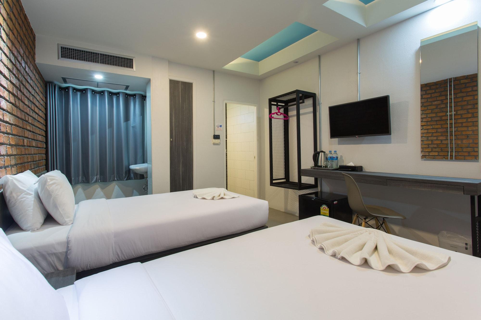 City Hotel Krabi town Exteriör bild