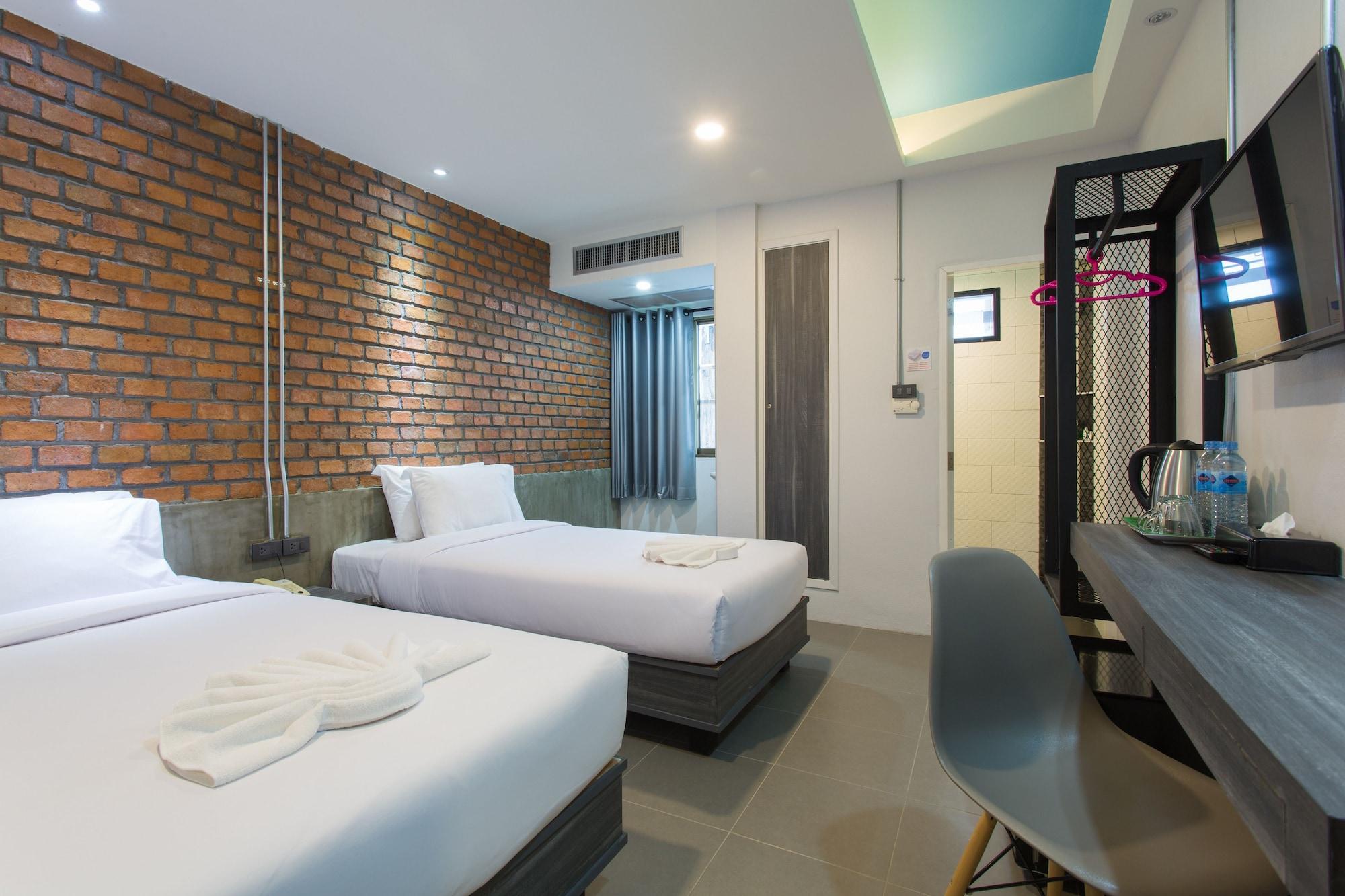 City Hotel Krabi town Exteriör bild