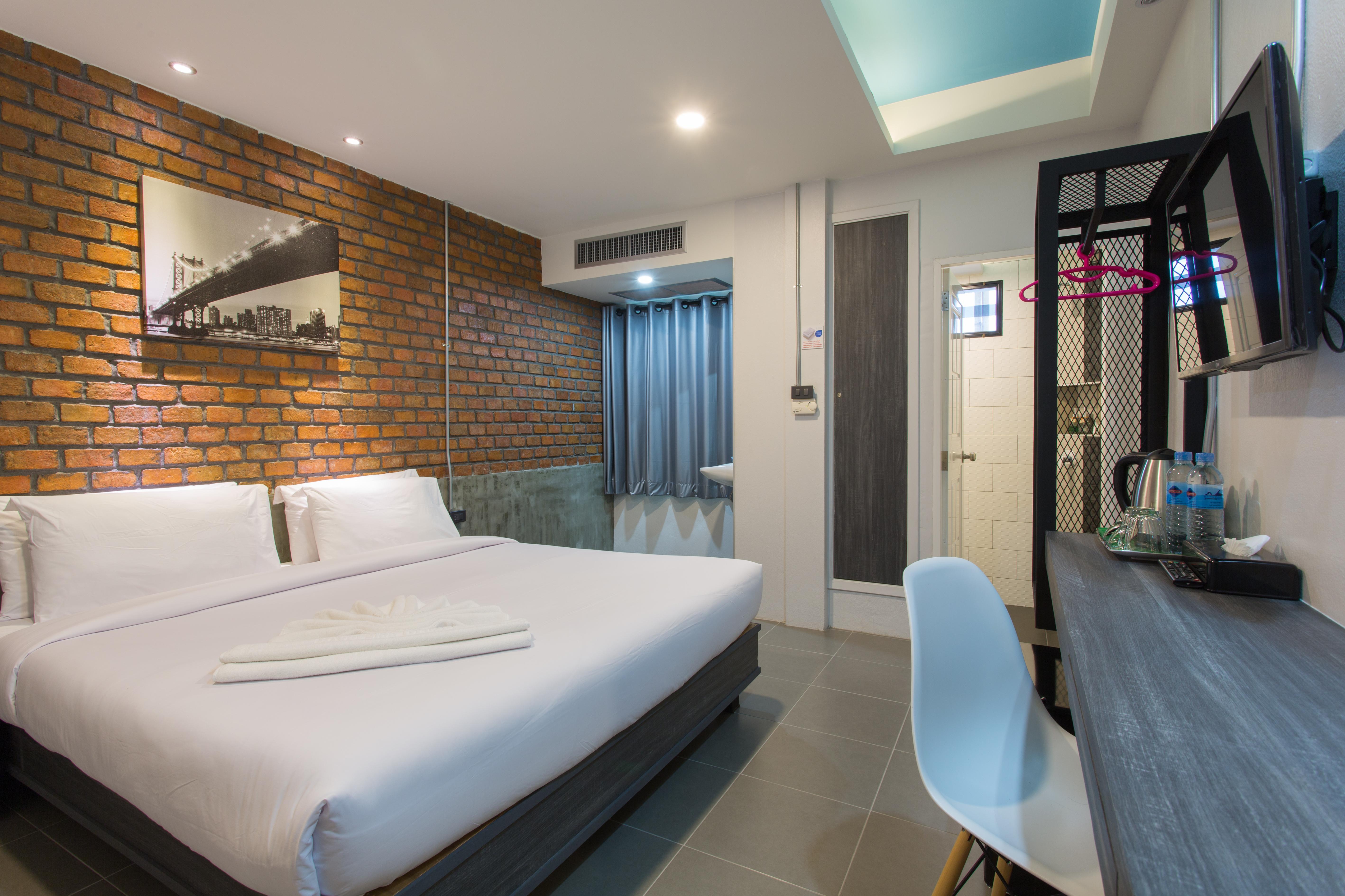 City Hotel Krabi town Exteriör bild