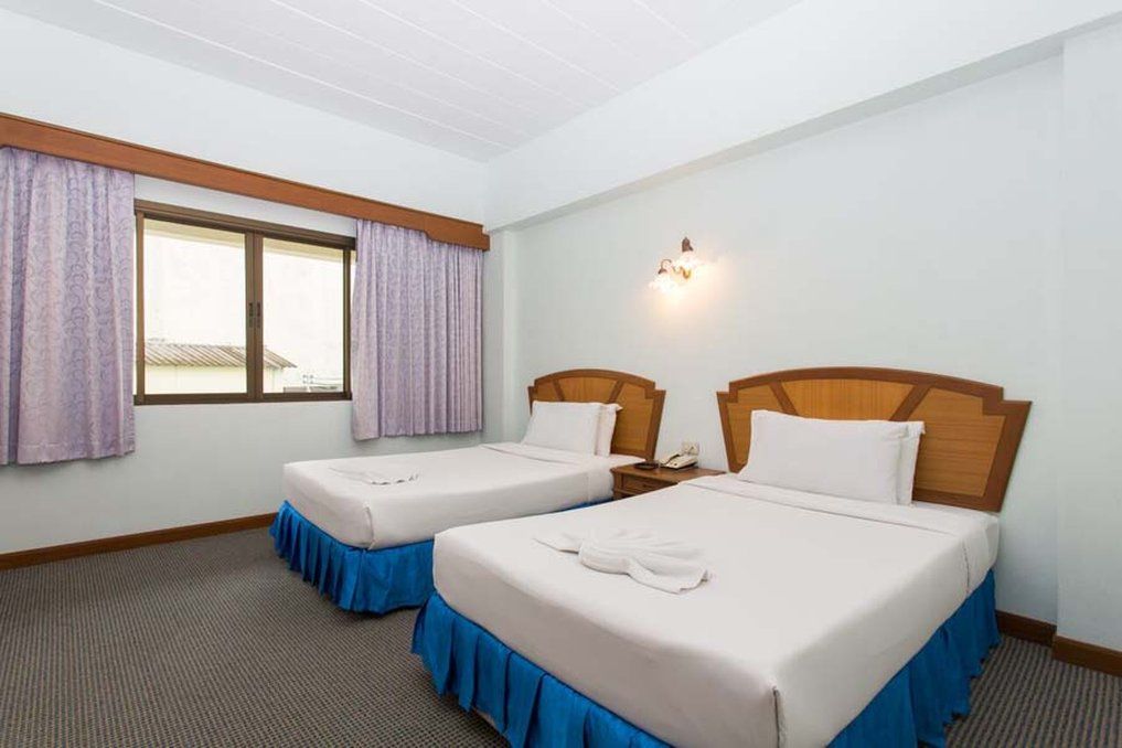 City Hotel Krabi town Exteriör bild
